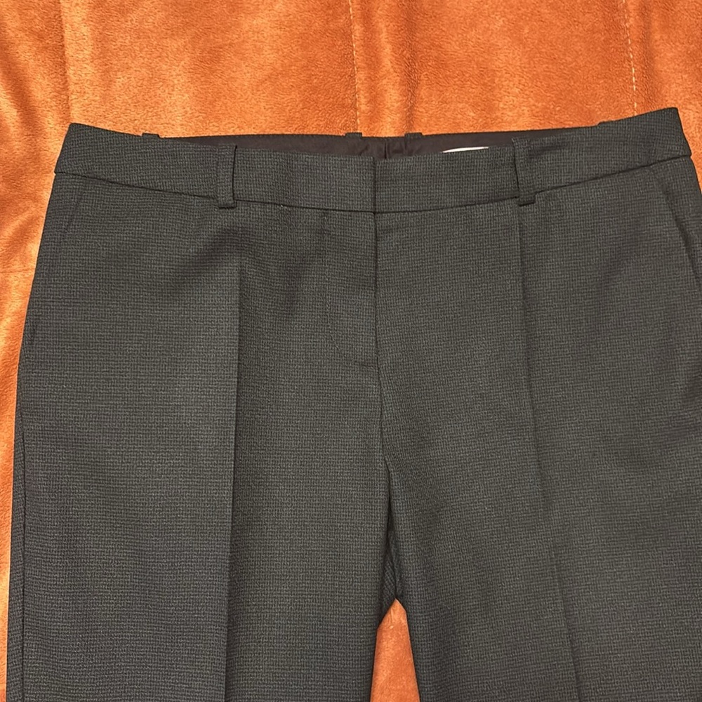 Hugo Boss Titana Size 4 - Picture 6 of 7